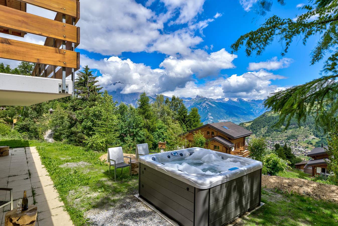 Chalet Leopard de Neige - Jacuzzi - Sauna - Views in La Tzoumaz, Riddes