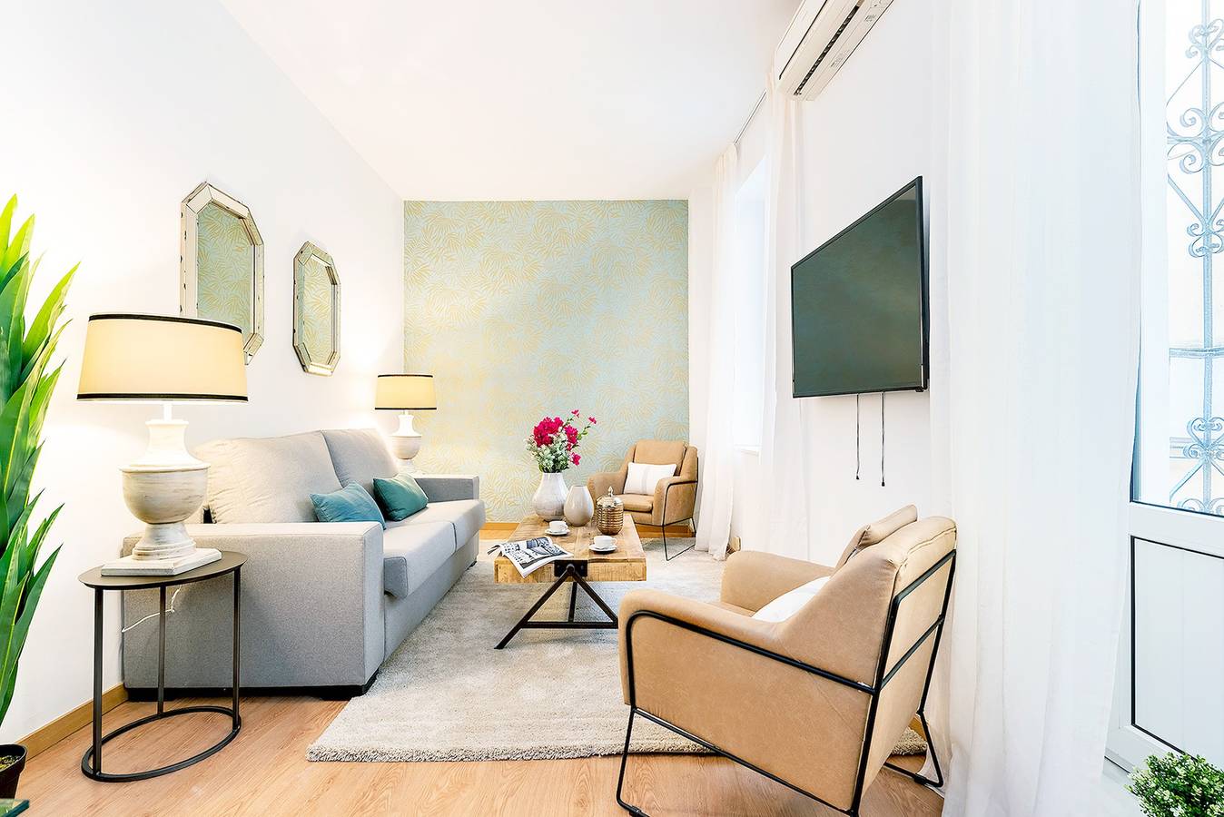 Ganze Wohnung, Excellent 2 bedrooms duplex in Santa Cruz Quarter. Lope de Rueda in Casco Antiguo, Sevilla