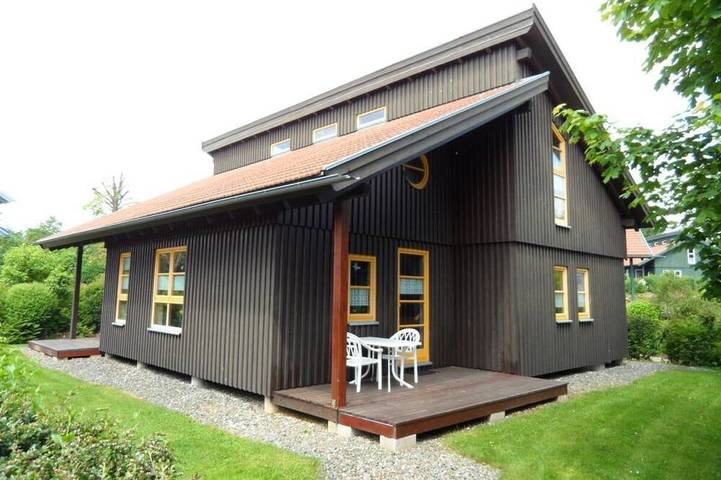 Ferienhaus für 4 Personen, mit Pool und Sauna sowie Garten, mit Haustier in Waldmünchen