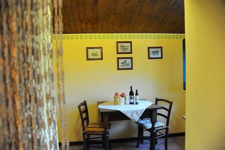 Agriturismo per 2 persone, con piscina in Bevagna