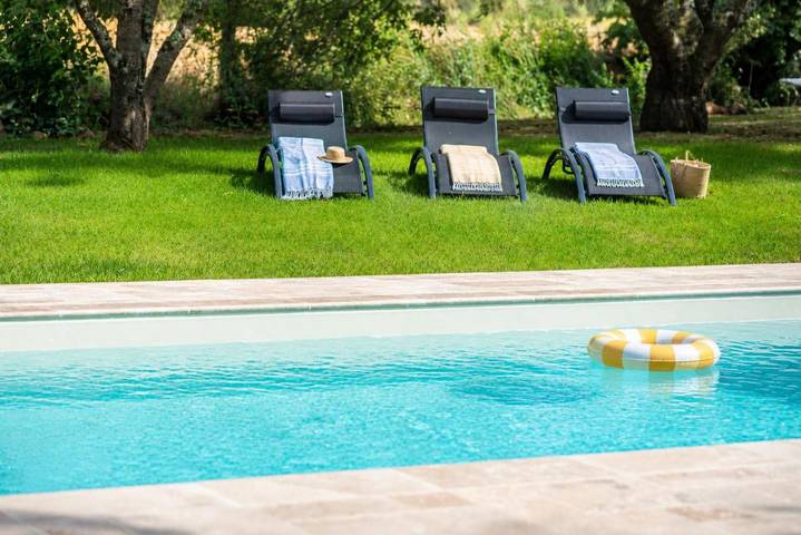Villa pour 12 personnes, avec Terrasse ainsi que Jardin et Piscine dans les Pays de la Loire - 3
