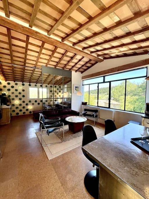 Location de vacances pour 4 personnes, avec jardin ainsi que piscine et jacuzzi à Mollans-sur-Ouvèze - 4