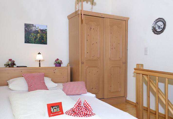 Ferienwohnung für 2 Personen, mit Terrasse und Whirlpool sowie Garten und Pool in Bad Gandersheim - 4