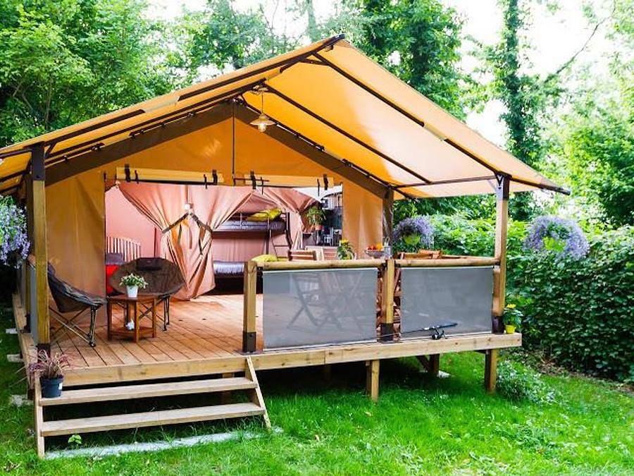Camping Les Floralies - Tienda de lona y madera 4 personas - Victoria sin instalaciones sanitarias in Dolus-d'Oléron, Côte de Beauté