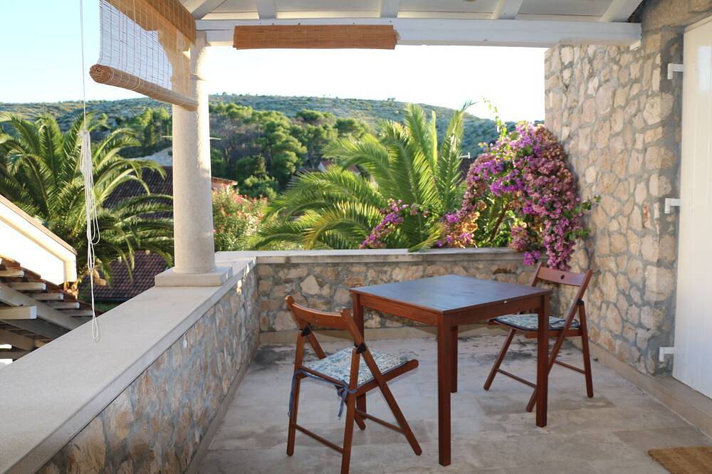 Ganze Wohnung, Traumurlaub auf einer Insel in Kroatien, auf die Sie immer zurückkehren werden in Milna, Brac