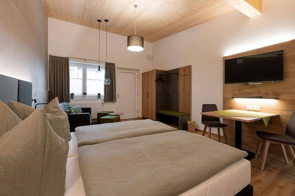 Ganze Wohnung, Gästezimmer/Appartement Familie John - Appartement mit Küche in Veitsbronn, Franken