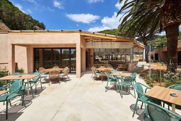 Camping voor 4 Personen in Tossa de Mar, Costa Brava, Afbeelding 1