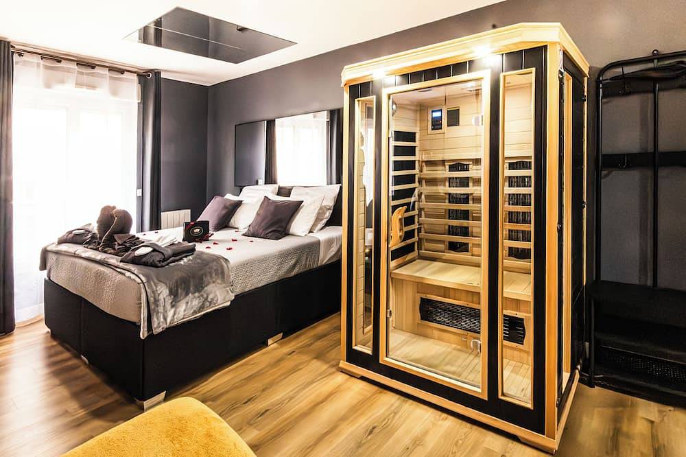 Apartamento entero, Suite&Spa - Love Room Jacuzzi&Sauna in Vienna in Vienne (Isère), Región de Vienne