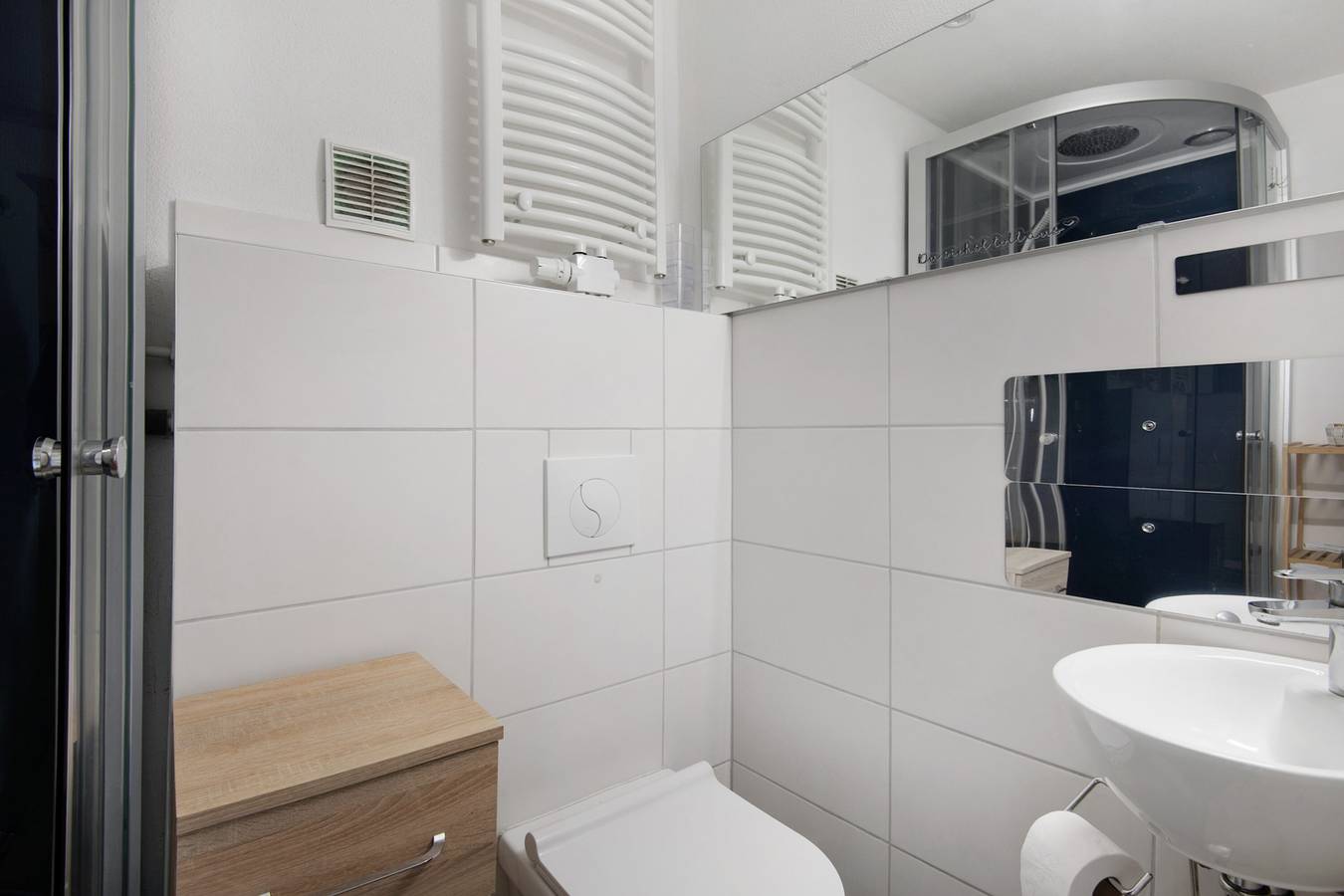 Vakantiewoning 'Hella Wahnsinn' met gedeeld zwembad, balkon en wifi, foto 14