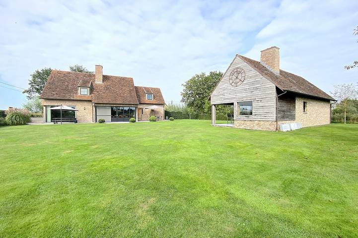 Maison de vacances pour 16 personnes, avec sauna et jacuzzi ainsi que terrasse et jardin à Maldegem