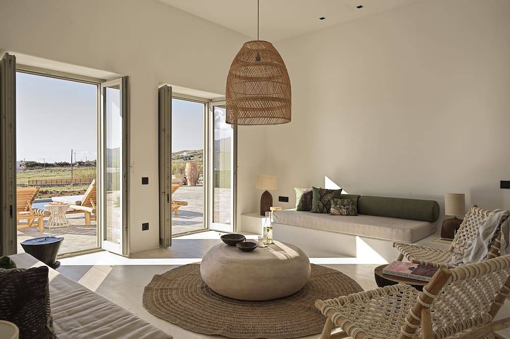 Casa Botanica · Oregano in Antiparos City, Paros Regional Unit