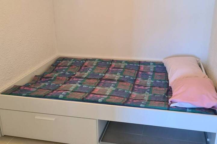 Location de vacances pour 6 personnes, avec jardin dans Plage du Péro - 4