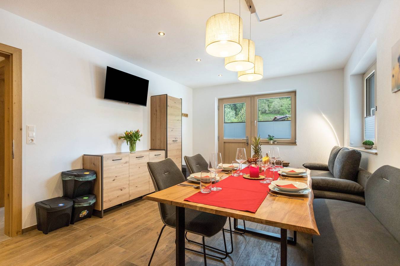 Ganze Wohnung, Ferienwohnung 'Dorfblick' mit Bergblick, Gemeinschaftsgarten und Wlan in Auffach, Wildschönau