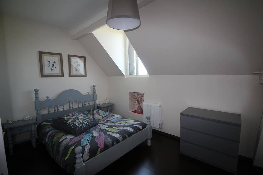 Gîte Les Doucesheures- 110m²--3 rooms-8 pers in Betz-le-Château, Loches und Umgebung