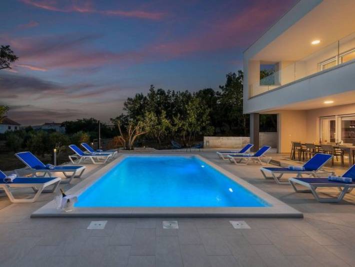 Ferienhaus für 8 Personen, mit Terrasse, mit Haustier in Maslenica - 3