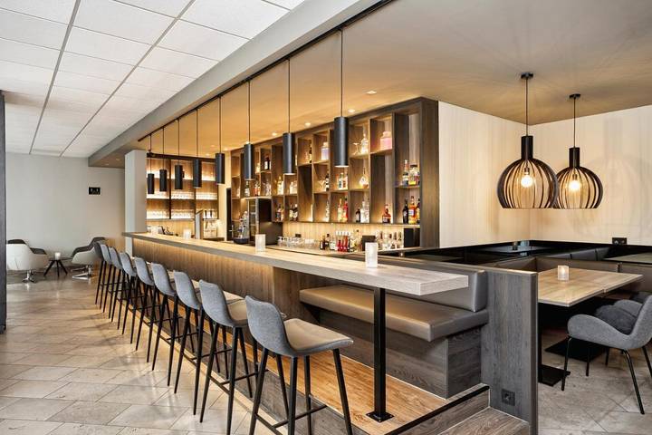 Hôtel pour 10 personnes, avec Terrasse ainsi que Jardin et Sauna à Brühl - 4