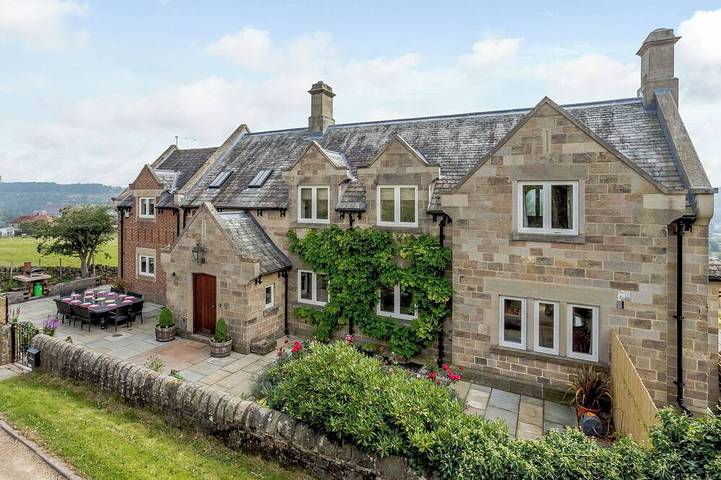 Cottage for 11 people, with garden in Belper