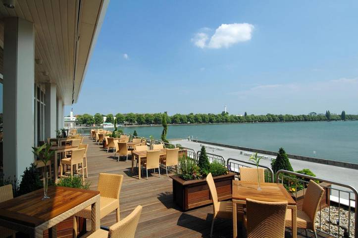 Twin Room, Stadium & City side in Südstadt (Hannover), Hannover