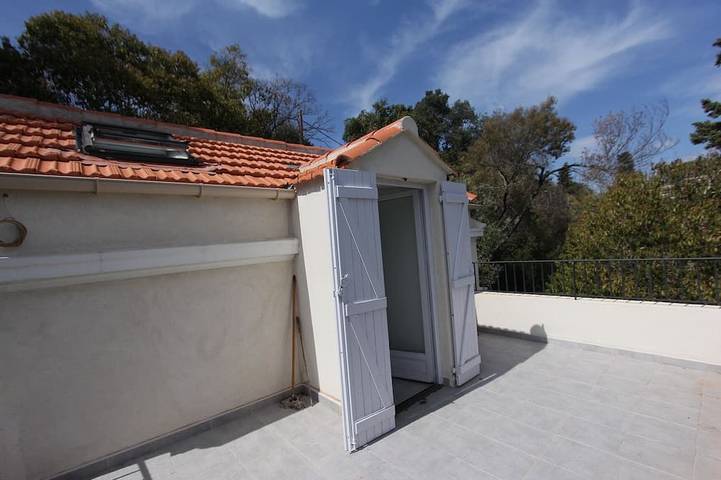 Maison de vacances pour 4 personnes, avec jardin et balcon à La Garde