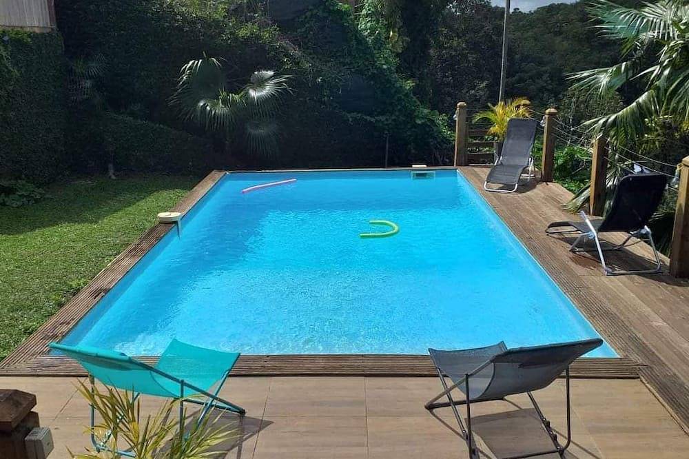 Couple / family (4) will spend wonderful holidays in peace. in Cocoyer, Le Gosier