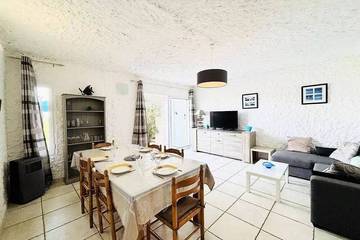 Gîte pour 6 personnes dans Gare du Club Med Cocody