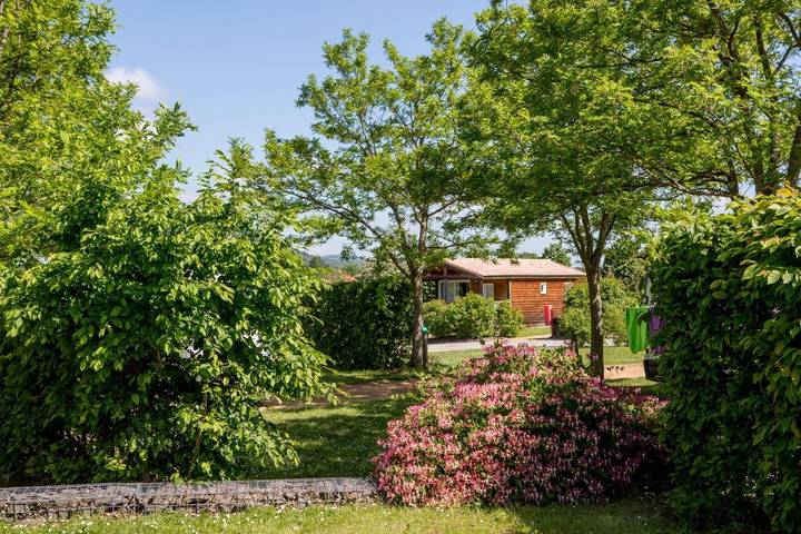Camping pour 2 personnes, avec piscine et jardin - 1