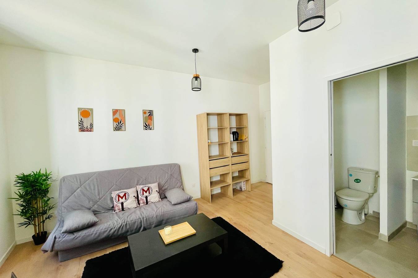Ganzes Studio, Charming 2-Guest Studio near Ecusson in Nîmes, Nimes und Umgebung
