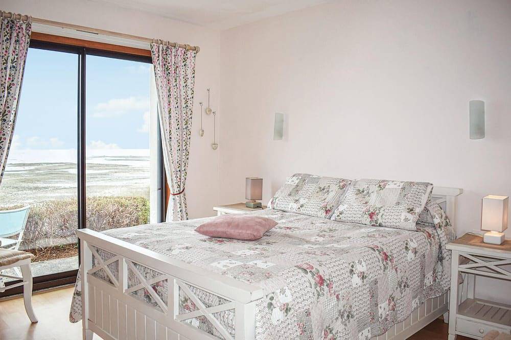 Superbe maison à Trélévern avec Wi-Fi in Trélévern, Côte de Granit Rose