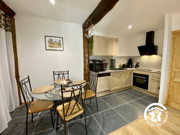 Gîte pour 4 personnes, avec sauna ainsi que terrasse et jacuzzi dans l' Aude - 3