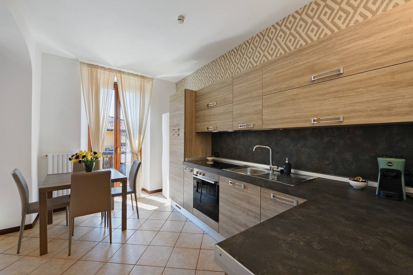 Ganze Wohnung, Apartment 'Nina' mit Wlan und Klimaanlage in Polpenazze del Garda, Gardasee-Berge