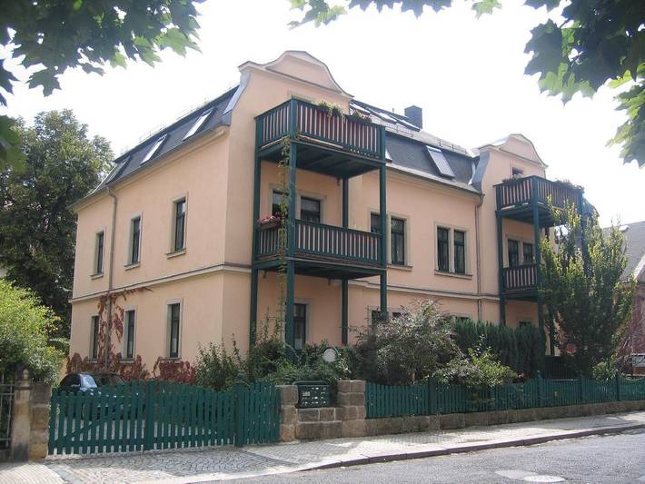 Ferienwohnung für 6 Personen, mit Balkon und Garten in Niedersedlitz