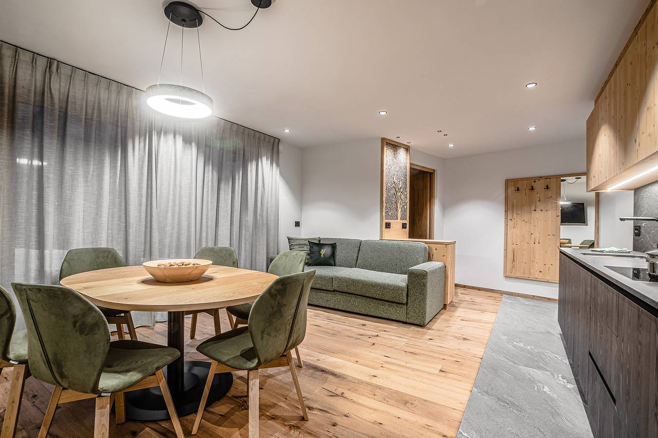 Ganze Wohnung, Ferienwohnung "Biohof Ruances Pré" mit Bergblick, privater Terrasse und Wlan in Costadedoi, Abtei