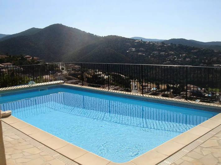Villa pour 8 personnes, avec piscine et vue à La Londe-les-Maures - 3