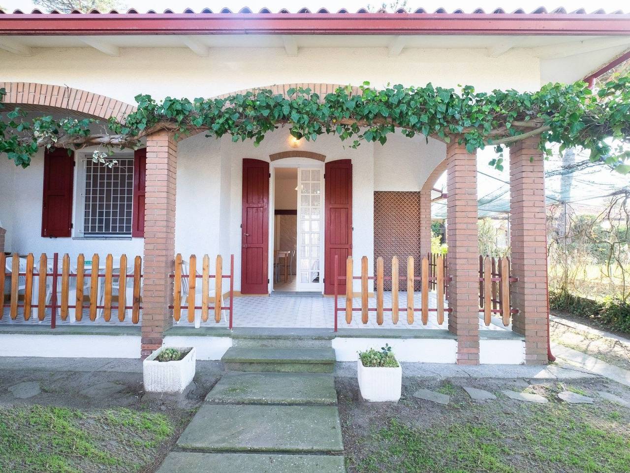 In Lido Delle Nazioni mit Großem Garten in Lido delle Nazioni, Provincia de Ferrara