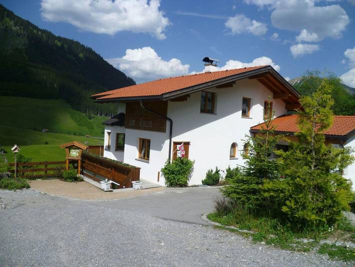 Ferienwohnung für 4 Personen, mit Garten in Berwang