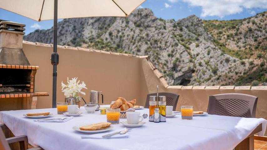 Casa rural para 10 personas, con Terraza además de Jardín y Piscina en Benaoján - 4