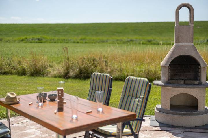Ferienhaus für 6 Personen, mit Terrasse und Garten sowie Ausblick in Wremen - 4