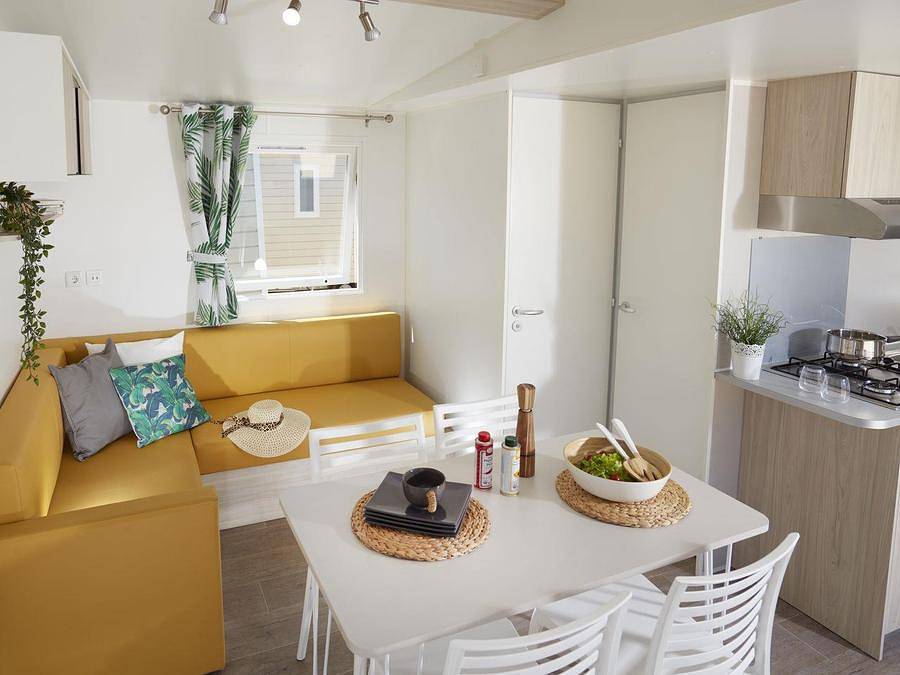 Camping Bellsol - Mobilheim 4 personen in Pineda de Mar, Costa del Maresme
