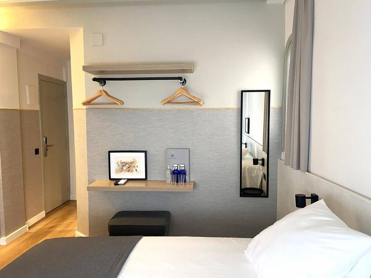 Standard Double or Twin Room in Platja de Sant Feliu (Sant Feliu de Guíxols), Sant Feliu de Guíxols