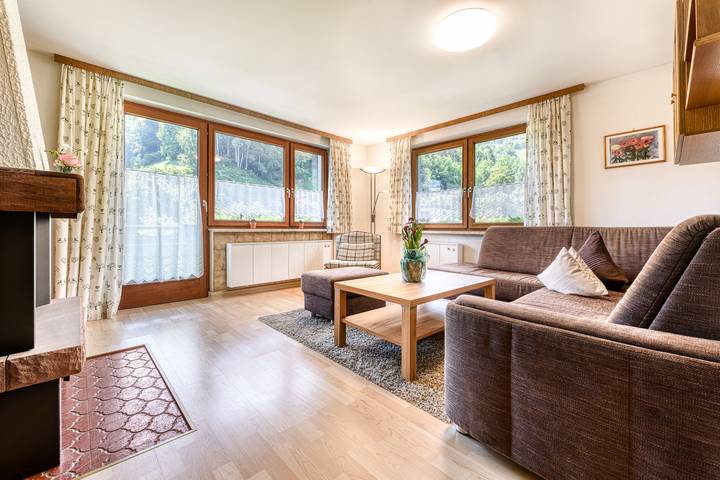 Ferienwohnung für 4 Personen, mit Balkon und Garten in Tschagguns