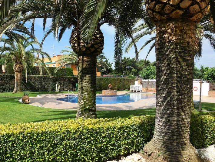 Camping für 4 Personen, mit Pool und Terrasse an der Costa Brava - 2