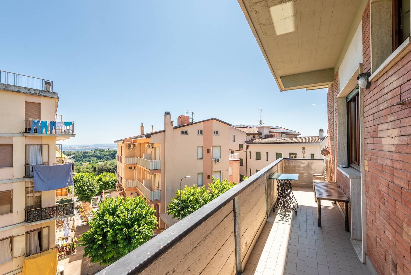 Ganze Wohnung, Apartment 'Comfort Alle Terme' mit Balkon und Wlan in Chianciano Terme, Siena Provinz