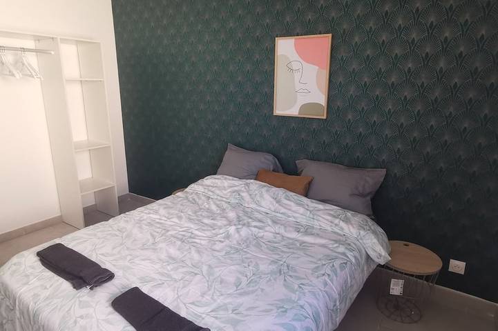 Location de vacances pour 6 personnes, avec jardin et terrasse à Montélimar - 3