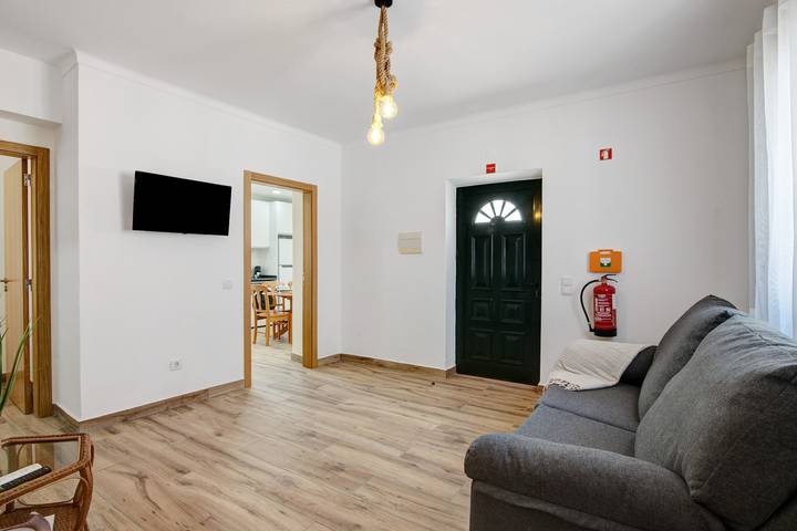 Maison de vacances 'Quinta Alegre Tavira T2' avec piscine partagée, Wi-Fi et climatisation in Luz de Tavira e Santo Estévão, Parque Natural da Ria Formosa