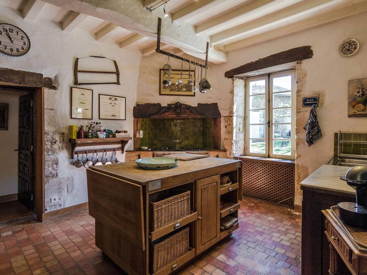 Plushy Villa in Sourzac with Pool, Fitness & Recreation Centre in Sourzac, Périgord Blanc
