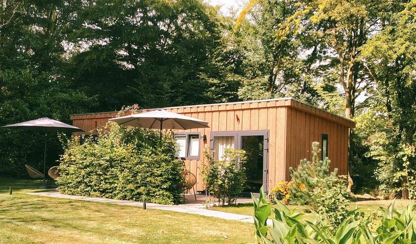 B&b voor 2 personen, with Whirlpool and Terras as well as Tuin and Uitzicht in Drenthe