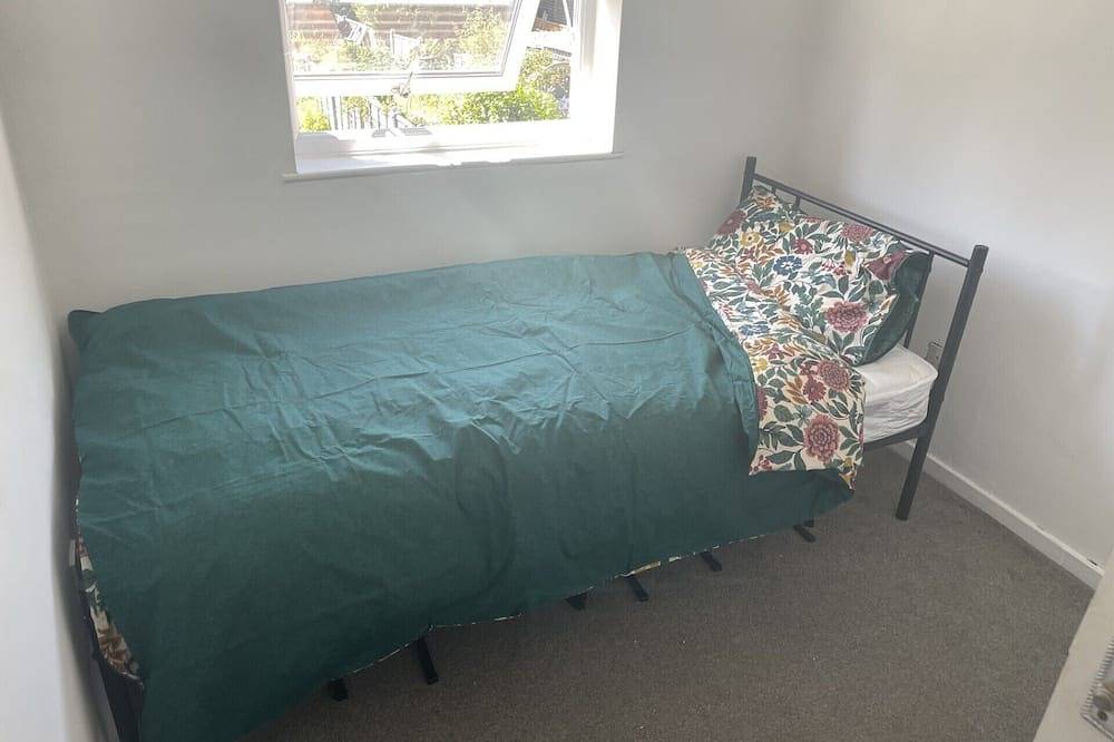 Tamworth Home from Home in Drayton Manor Park, Staffordshire