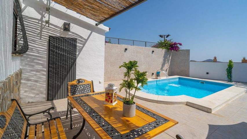 Casa rural para 6 personas, con piscina y terraza en Canillas de Albaida - 4