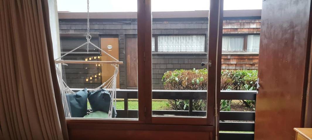 Gîte pour 6 personnes, avec balcon et vue dans La Banne d'Ordanche - 2