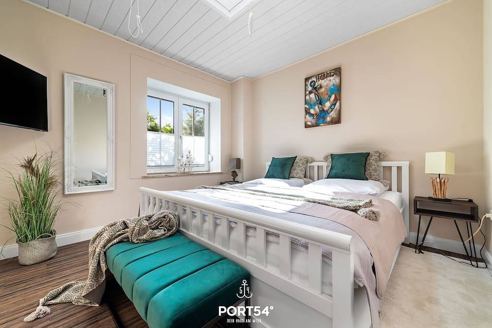 Ganze Wohnung, Deck 3 - Ferienwohnung im Eg mit Terrasse, Hunde sind willkommen! in Büsum, Dithmarschen